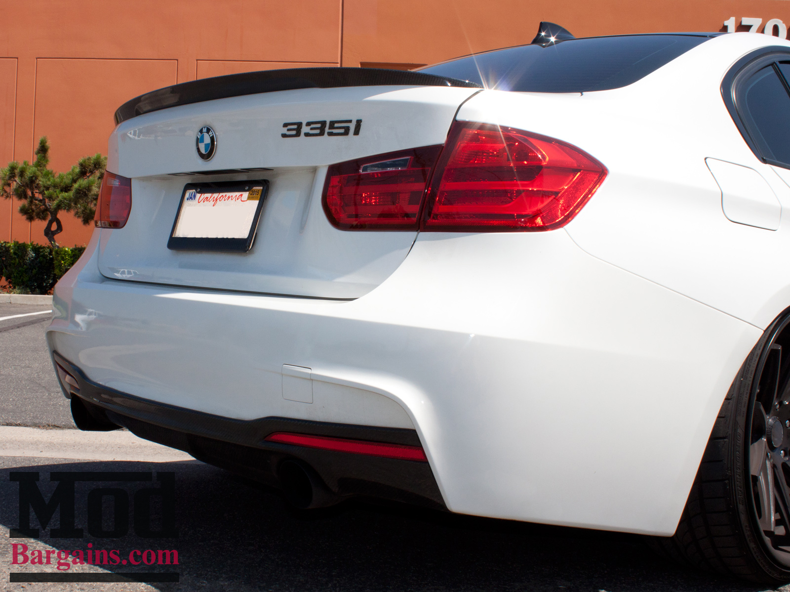 BMW Performance F30 Trunk Spoiler Carbon Fiber/Matte Black BMW Performance F30 Trunk Spoiler Carbon Fiber/Matte Black